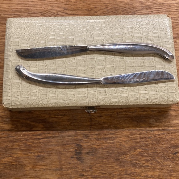 Stainless steak knives - Picture 4 of 8